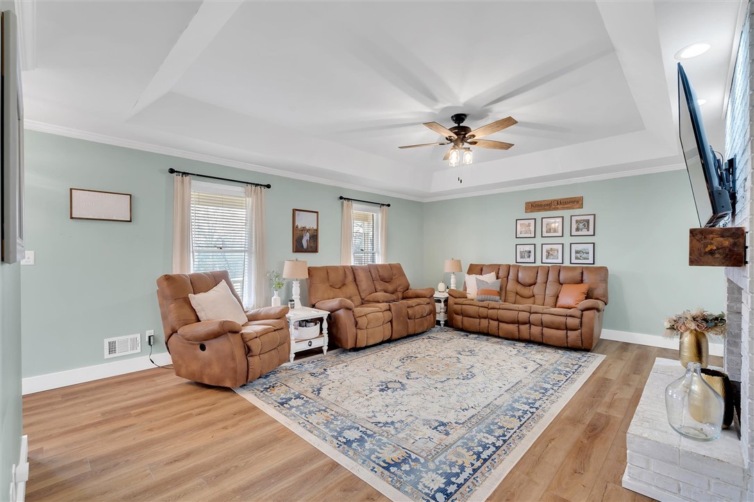 211 Bernice Drive, Roebuck, South Carolina image 3