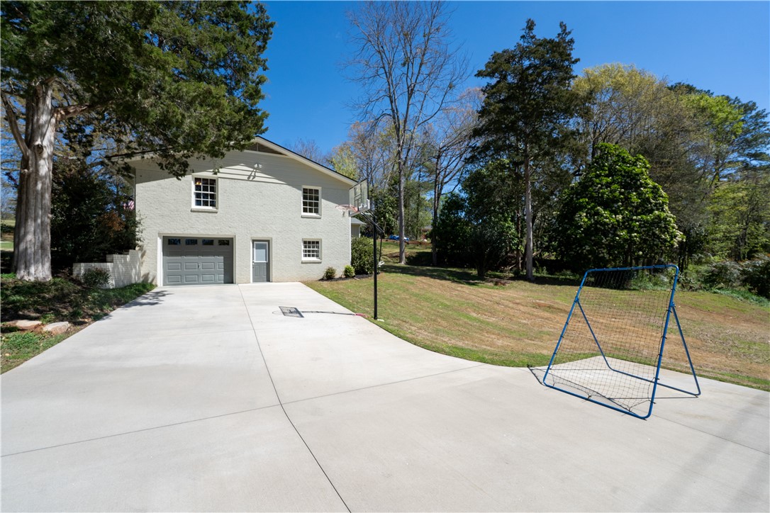 102 Robin Street, Clemson, SC Home for Sale 3 102 Robin Street