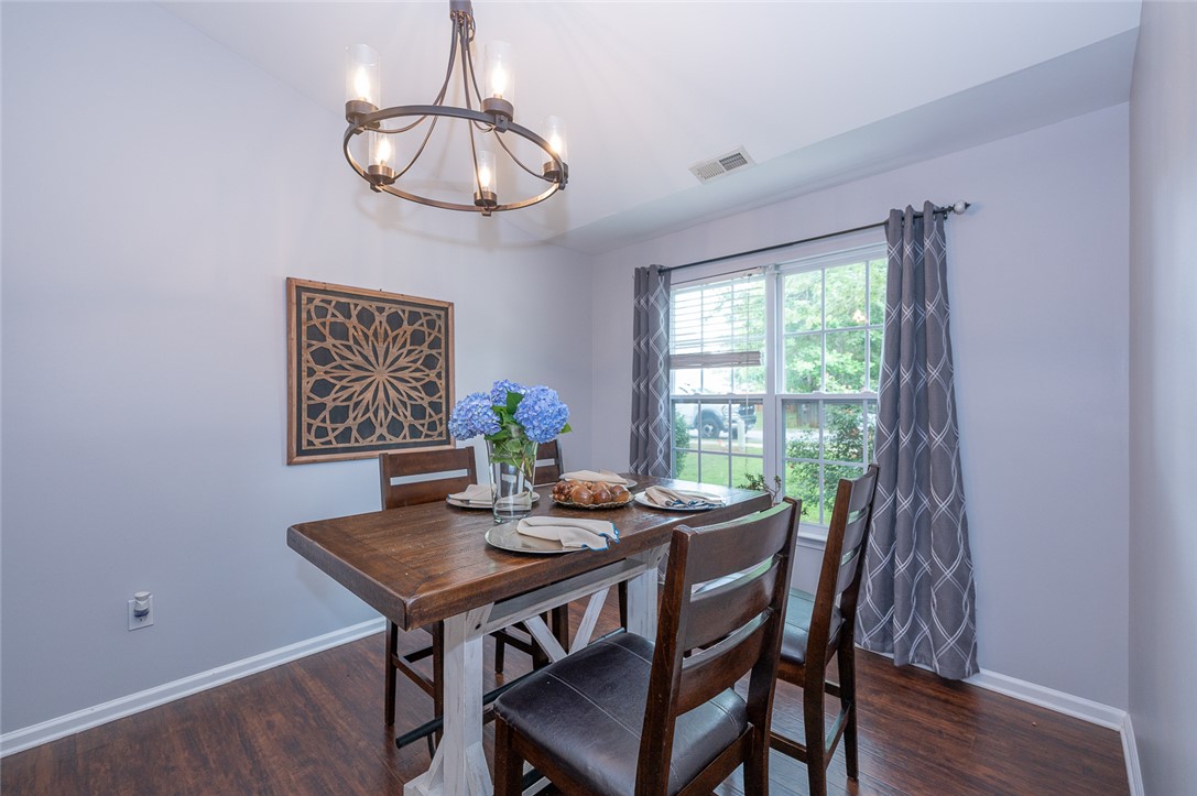 206 Manhassett Court, Greenville, South Carolina image 10