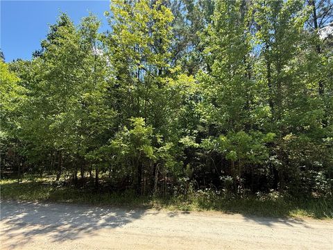 Vacant Land For Sale - 106 Fawn Drive<br/> Abbeville County, Honea Path, SC 29654