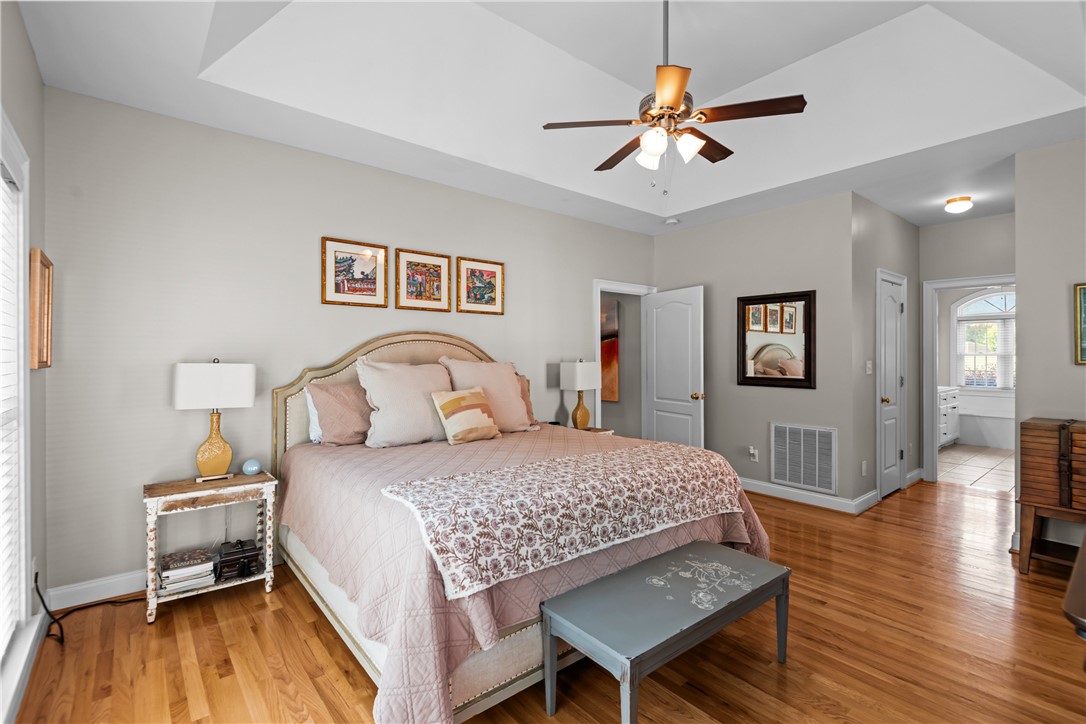 Anderson, South Carolina 29621, United States, 4 Bedrooms Bedrooms, ,3 BathroomsBathrooms,Residential,Pending,210673