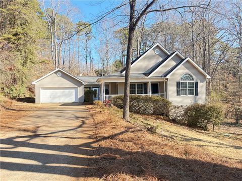 Photo of 203 Indian Trail Road, Seneca, SC 29672 (MLS # 20297123)