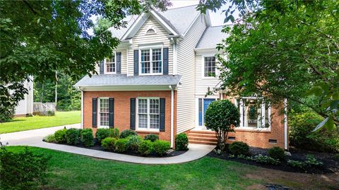Photo of 4 Deer Spring Lane, Simpsonville, SC 29680 (MLS # 20301353)