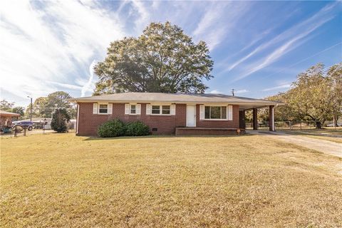Photo of 412 Airline Road, Anderson, SC 29624 (MLS # 20293868)
