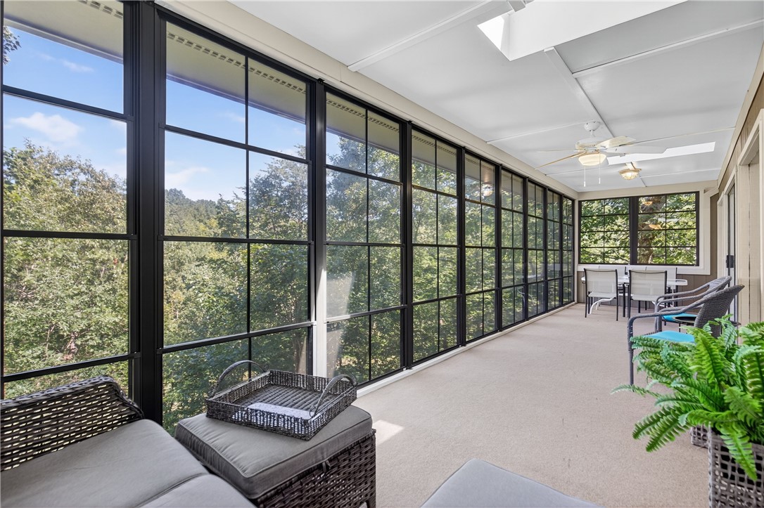 Salem, South Carolina 29676, United States, 3 Bedrooms Bedrooms, ,4 BathroomsBathrooms,Residential,Active,203973