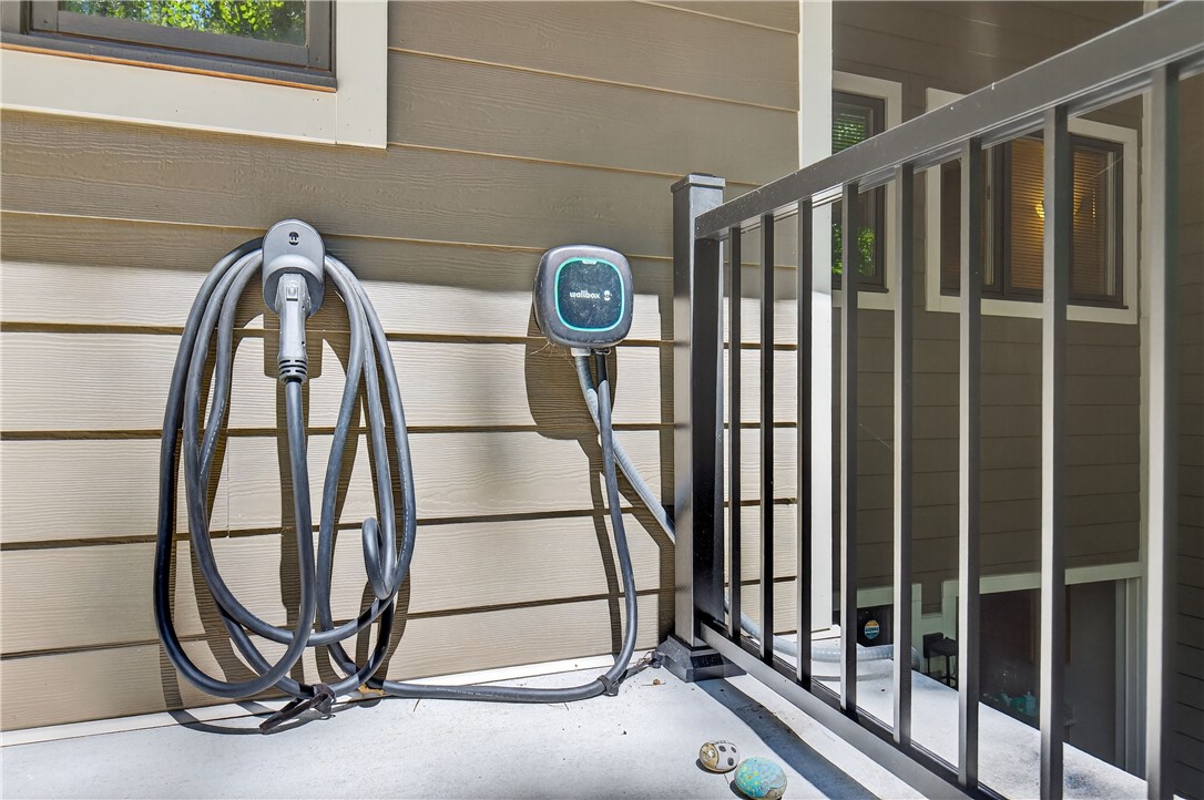 Salem, South Carolina 29676, United States, 3 Bedrooms Bedrooms, ,4 BathroomsBathrooms,Residential,Active,203973