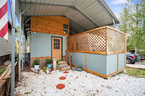 Vacant Land For Sale - 1204 Hanover Drive<br/> Oconee County, Westminster, SC 29693