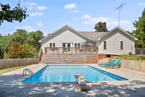 Homes For Sale - 100 Echota Trail<br/> Seneca, SC 29672