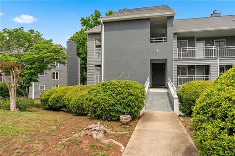 Photo of 1101 Northlake Drive, Anderson, SC 29625 (MLS # 20300836)
