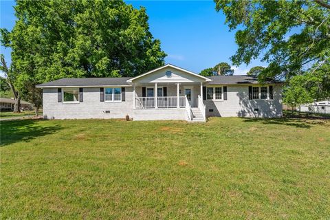 Photo of 207 Donaree Circle, Anderson, SC 29625 (MLS # 20300051)