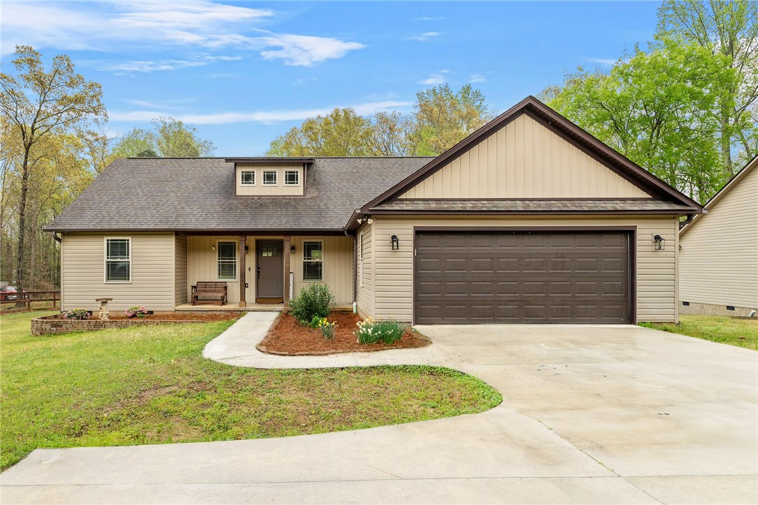 838 Conneross Road, Townville, South Carolina image 1