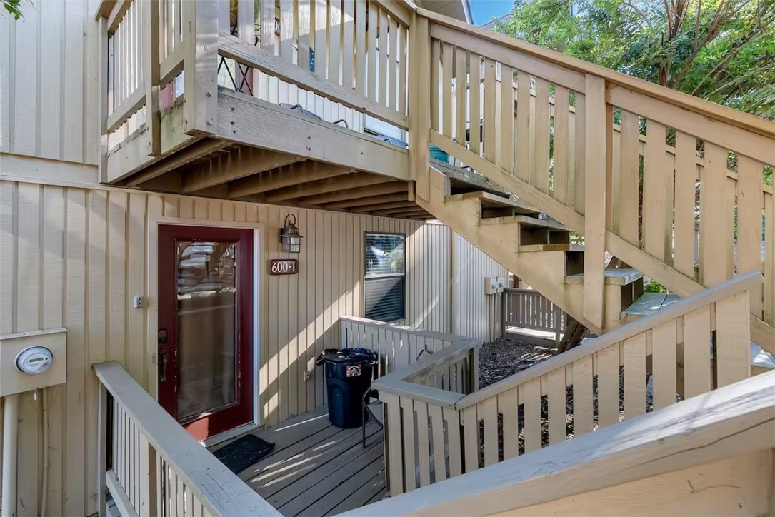 600 Unit #1 Captains Cove Court, Salem, South Carolina image 1