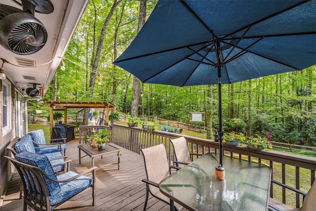 Pendleton, South Carolina 29670, United States, 3 Bedrooms Bedrooms, ,2 BathroomsBathrooms,Residential,Pending,176373