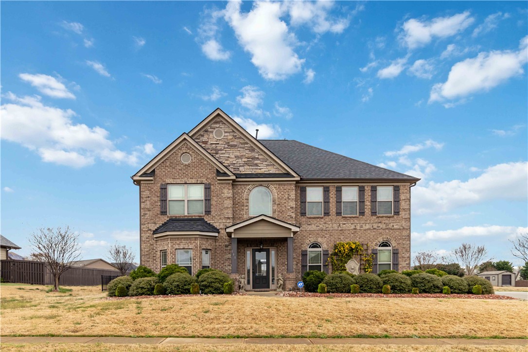 195 Harbrooke Circle, Greer, South Carolina image 2