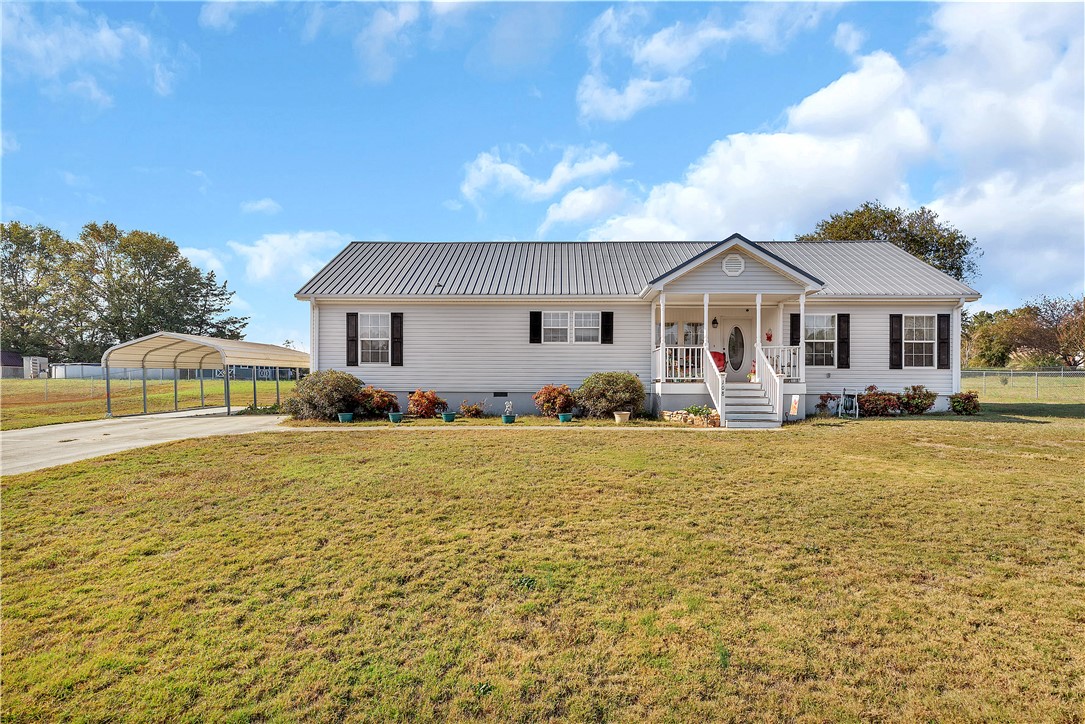 108 Chicoma Drive, Townville, South Carolina image 1