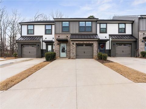 Photo of 61 Connaught Court, Mauldin, SC 29662 (MLS # 20296770)