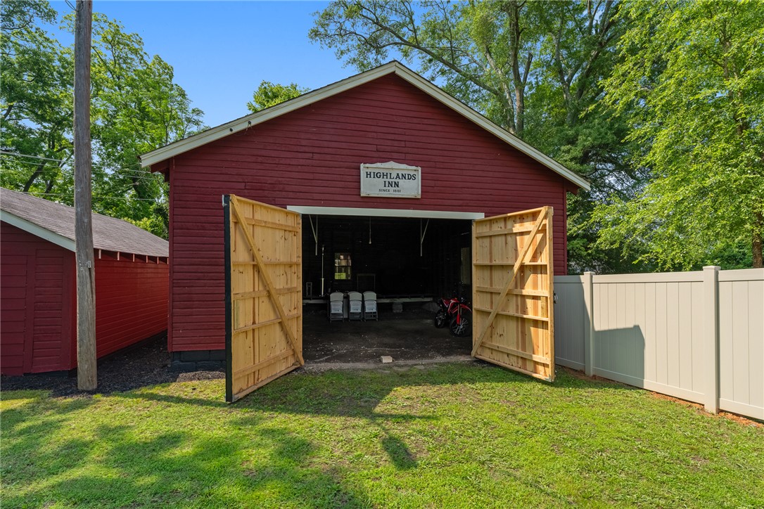 201 W Highland Avenue, Anderson, South Carolina image 32