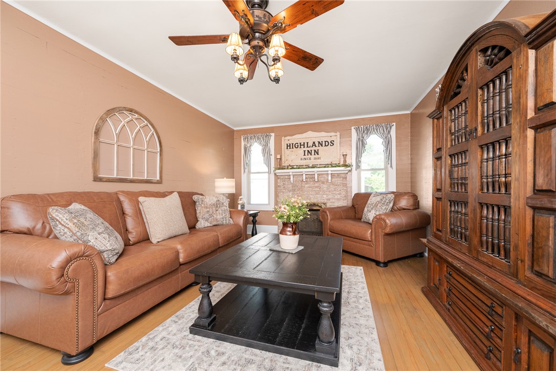 201 W Highland Avenue, Anderson, South Carolina image 4