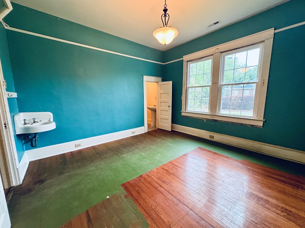 704 North Street, Greenwood, South Carolina image 20