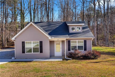 Photo of 109 Branchwood Drive, Liberty, SC 29657 (MLS # 20295908)