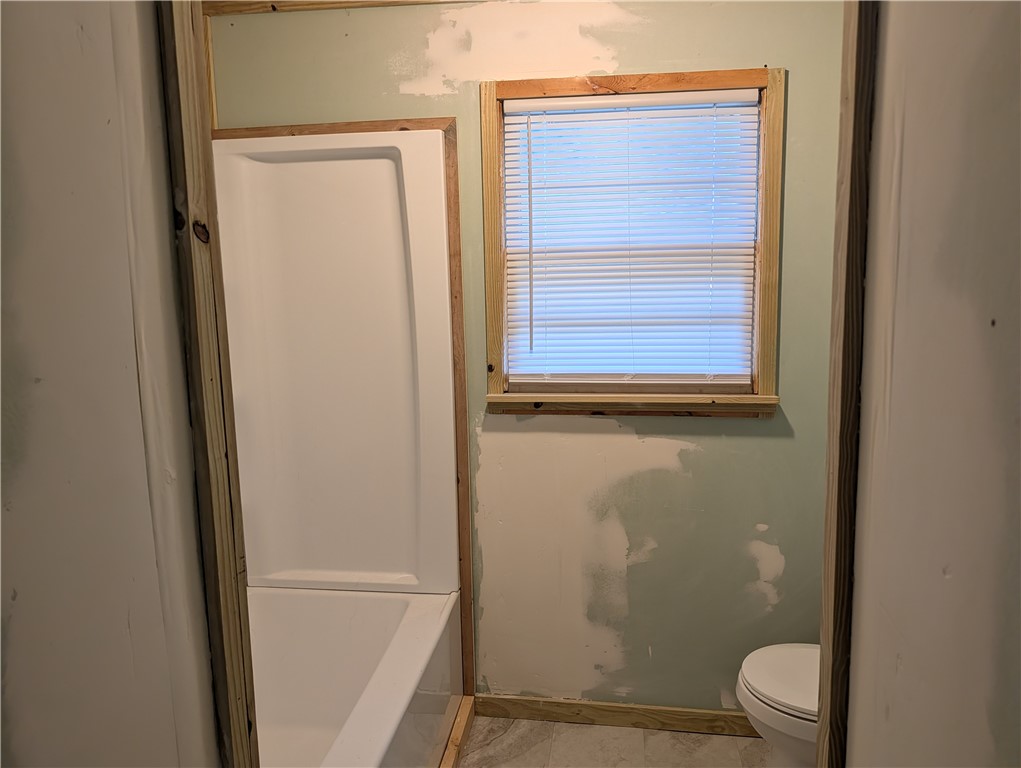 121 Welborn Circle, Easley, SC Home for Sale 3 121 Welborn Circle