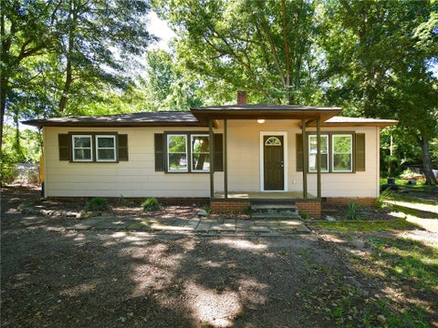 Photo of 3517 Shawnee Avenue, Anderson, SC 29626 (MLS # 20302255)