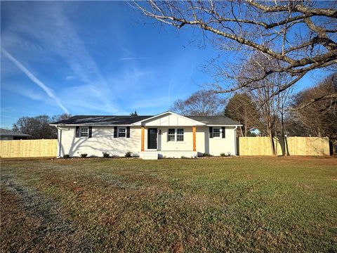 Photo of 202 Hwy 187 Highway, Anderson, SC 29626 (MLS # 20298859)
