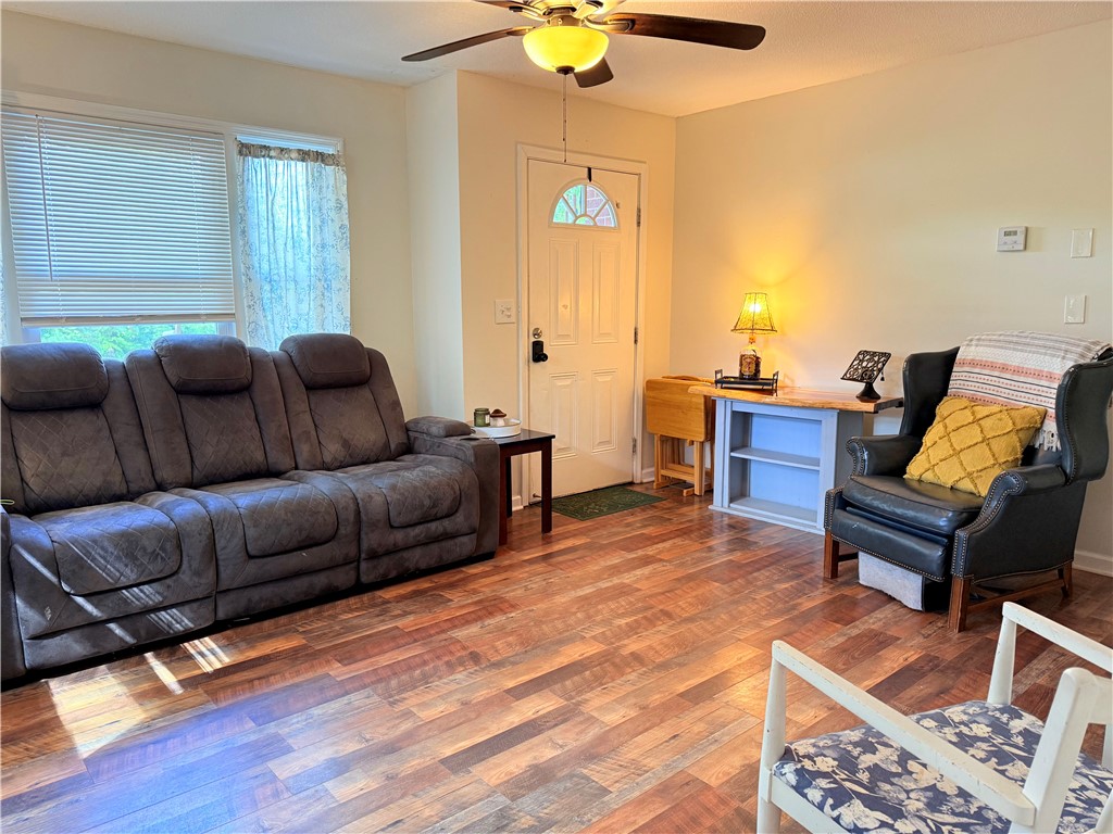 Anderson, South Carolina 29621, United States, 2 Bedrooms Bedrooms, ,1 BathroomBathrooms,Residential,Active,153379