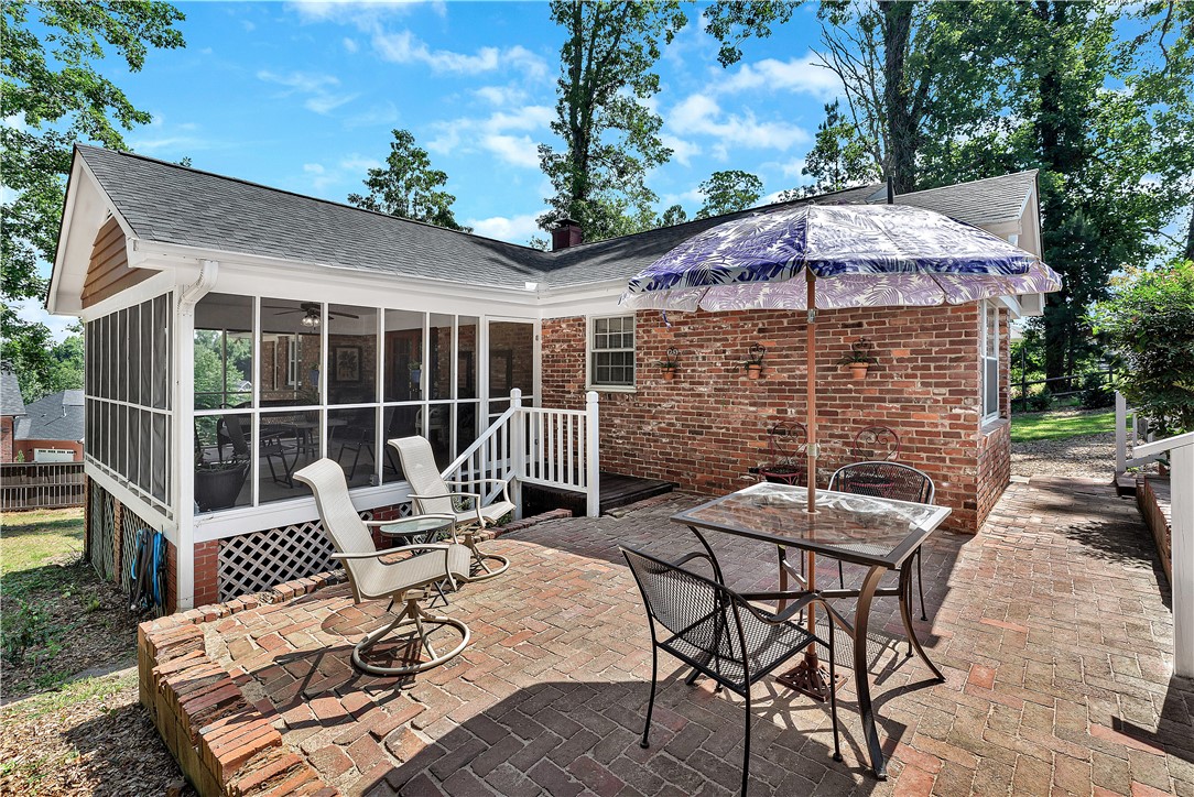 Anderson, South Carolina 29621, United States, 3 Bedrooms Bedrooms, ,2 BathroomsBathrooms,Residential,Active,159999