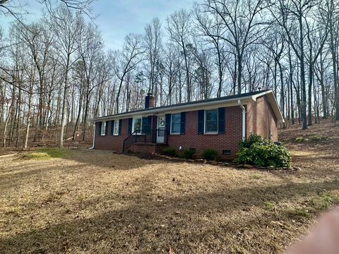 Photo of 815 Cartee Road, Seneca, SC 29678 (MLS # 20296470)
