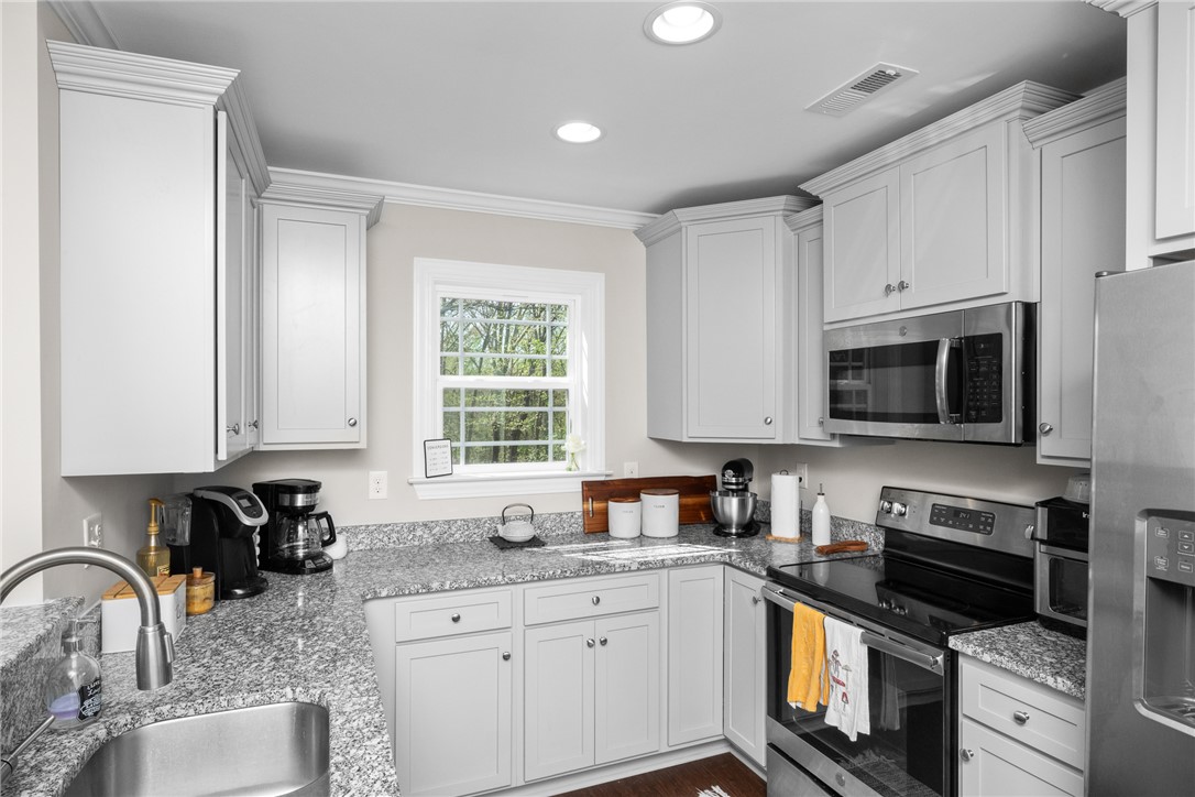 214 Country Glen Lane, Pelzer, South Carolina image 18