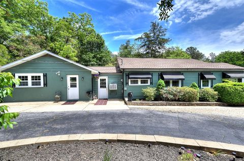 Photo of 5064 Keowee School Road, Seneca, SC 29672 (MLS # 20301244)