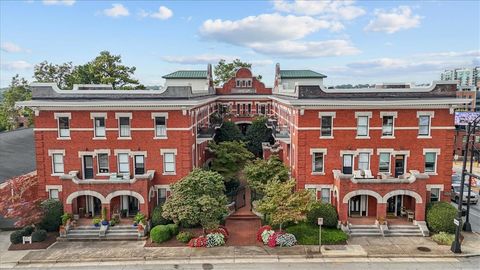 Condo For Sale - 400 E Washington Street #UNIT 27<br/> Greenville, SC 29601