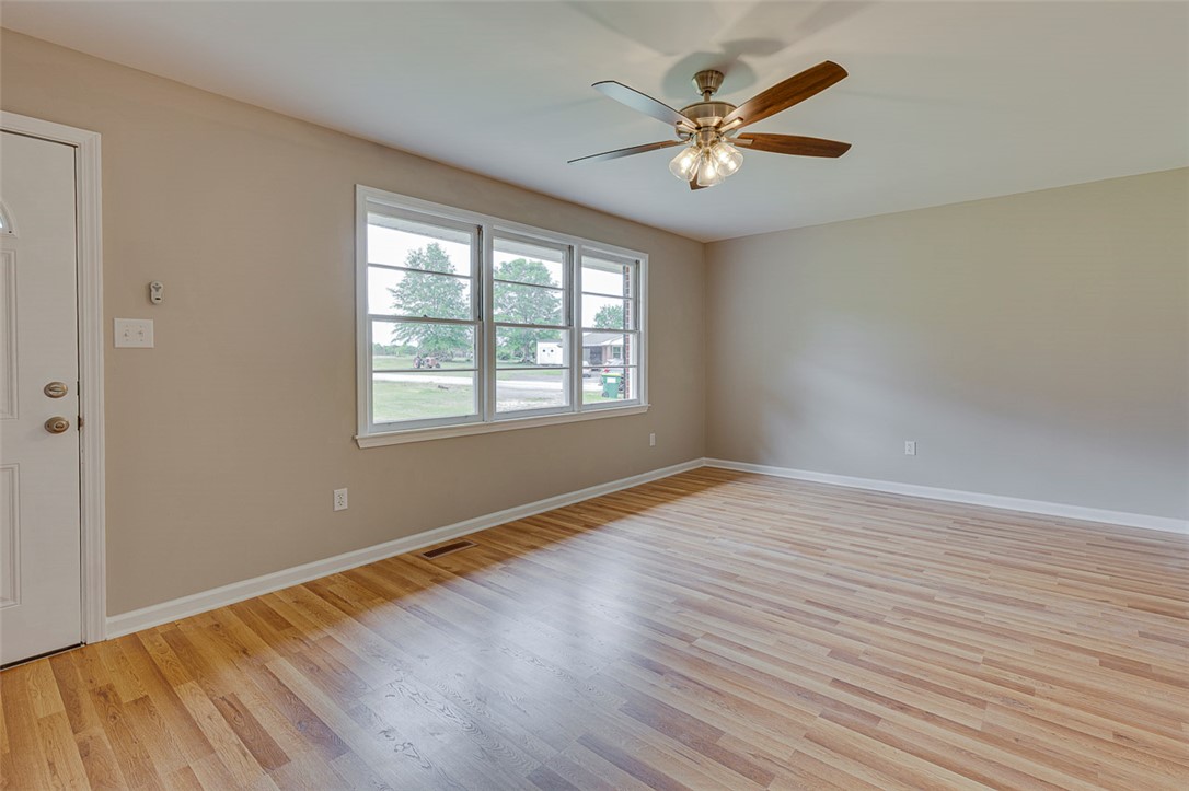 100 Mary Street, Iva, South Carolina image 6