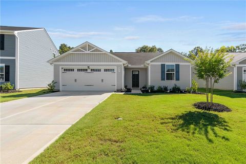 Photo of 215 Highland Station Drive, Clinton, SC 29325 (MLS # 20296283)