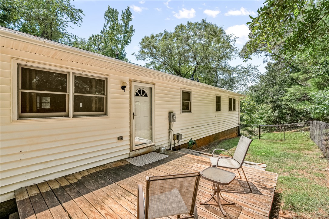 Anderson, South Carolina 29625, United States, 3 Bedrooms Bedrooms, ,2 BathroomsBathrooms,Residential,Active,161225