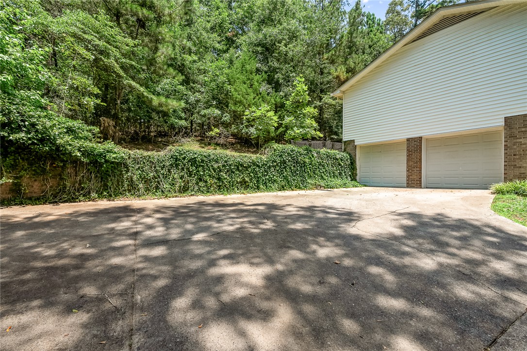 Anderson, South Carolina 29625, United States, 3 Bedrooms Bedrooms, ,2 BathroomsBathrooms,Residential,Active,161225