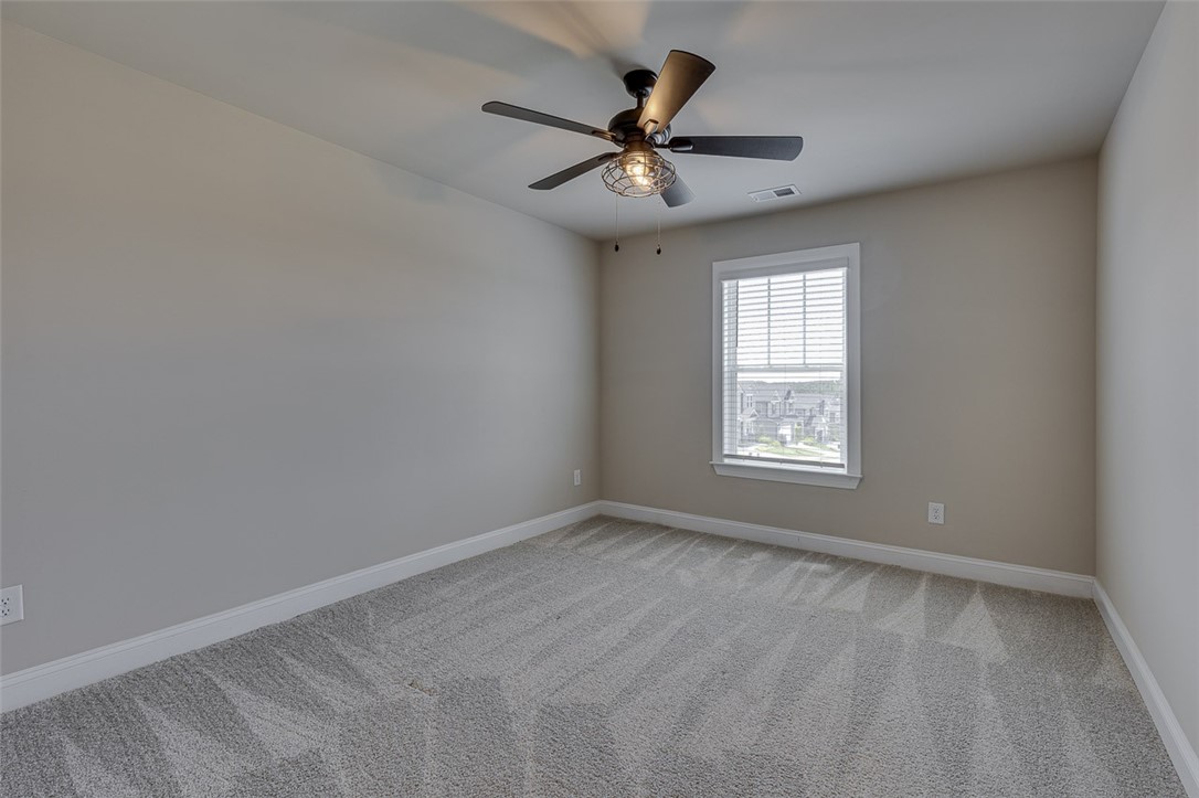 709 Whitemarsh Avenue, Simpsonville, South Carolina image 23