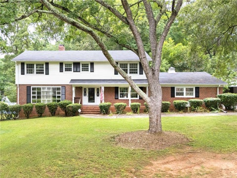 Photo of 200 Sherwood Drive, Laurens, SC 29360 (MLS # 20305713)