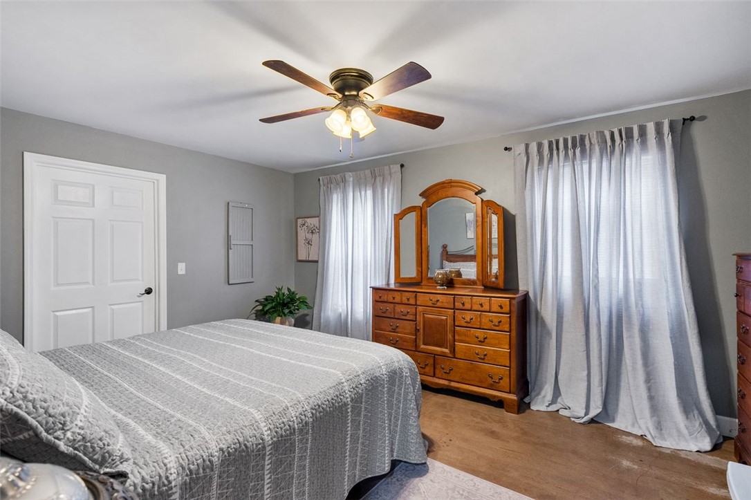 Anderson, South Carolina 29625, United States, 5 Bedrooms Bedrooms, ,4 BathroomsBathrooms,Residential,Active,253624