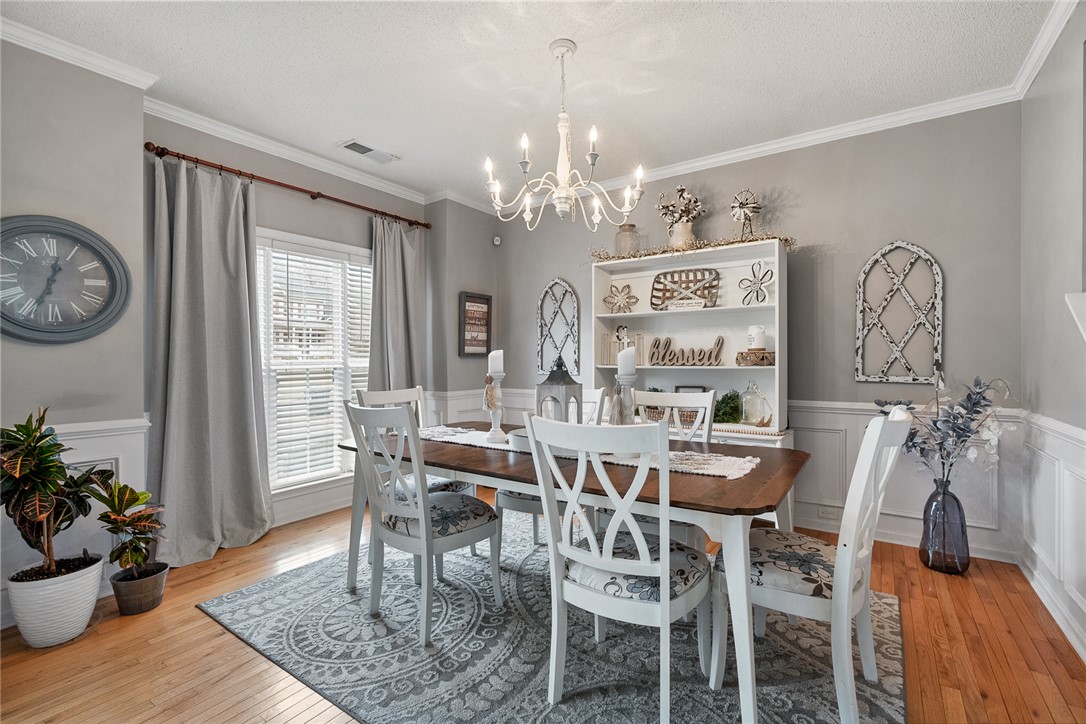 Anderson, South Carolina 29625, United States, 5 Bedrooms Bedrooms, ,4 BathroomsBathrooms,Residential,Active,253624