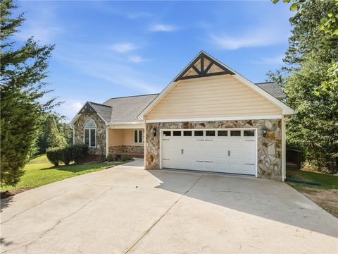 Photo of 103 Fair Haven Court, Seneca, SC 29672 (MLS # 20299007)