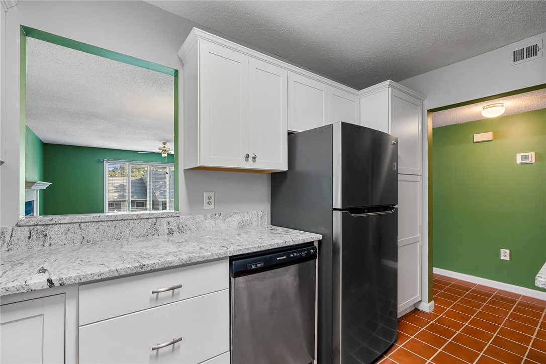 Anderson, South Carolina 29625, United States, 3 Bedrooms Bedrooms, ,2 BathroomsBathrooms,Residential,Pending,212006