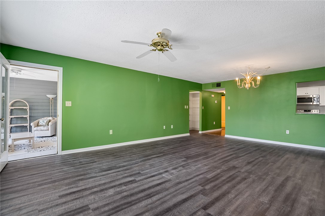 Anderson, South Carolina 29625, United States, 3 Bedrooms Bedrooms, ,2 BathroomsBathrooms,Residential,Pending,212006