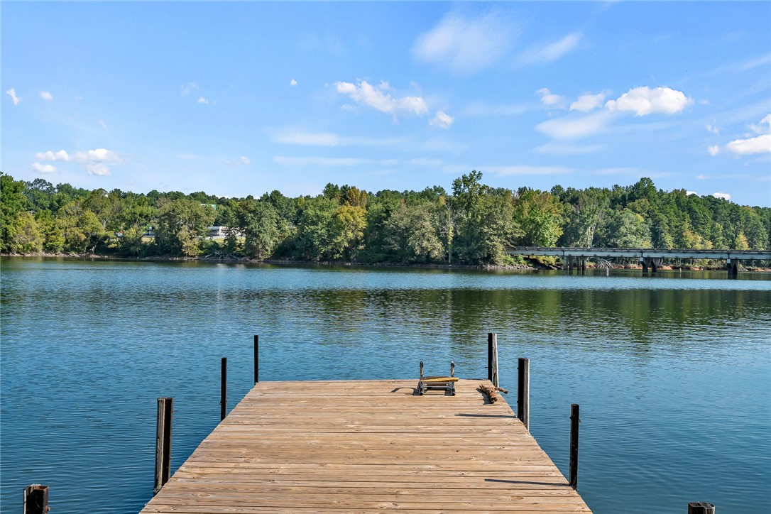 Anderson, South Carolina 29625, United States, 3 Bedrooms Bedrooms, ,2 BathroomsBathrooms,Residential,Pending,212006