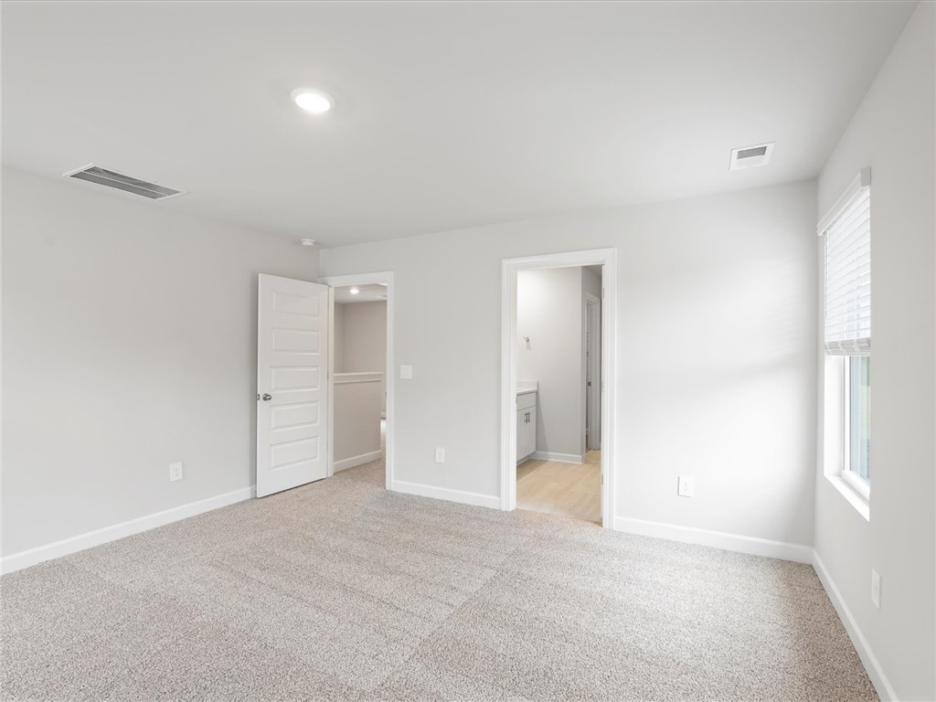 860 Penfold Pointe, Wellford, South Carolina image 13