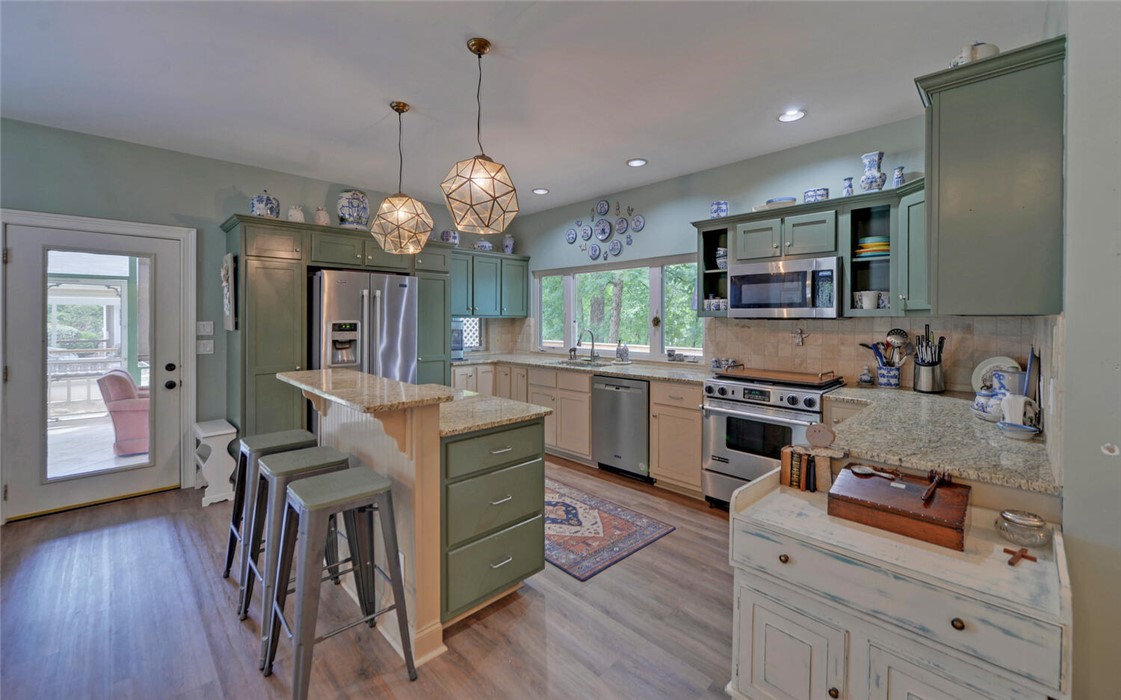 77 Joy Lane, Hartwell, Georgia image 10