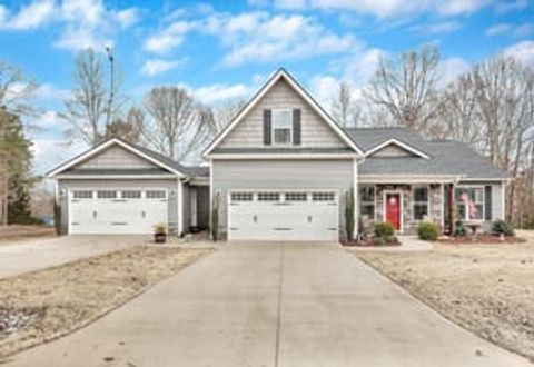 Photo of 160 Inlet Pointe Drive, Anderson, SC 29625 (MLS # 20297195)