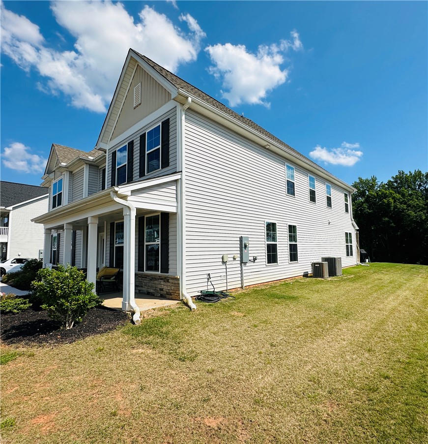 771 Oak Hill Lane, Belton, SC Home for Sale 1 771 Oak Hill Lane