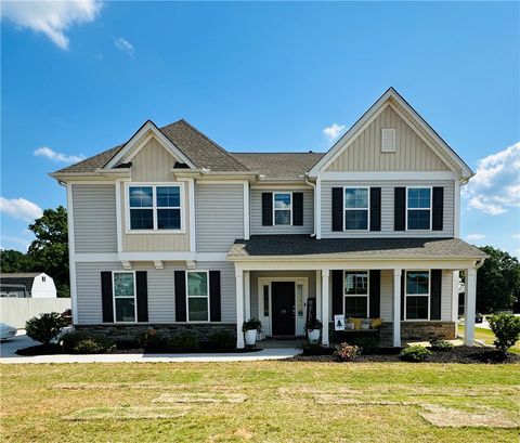 Photo of 771 Oak Hill Lane, Belton, SC 29627 (MLS # 20301689)